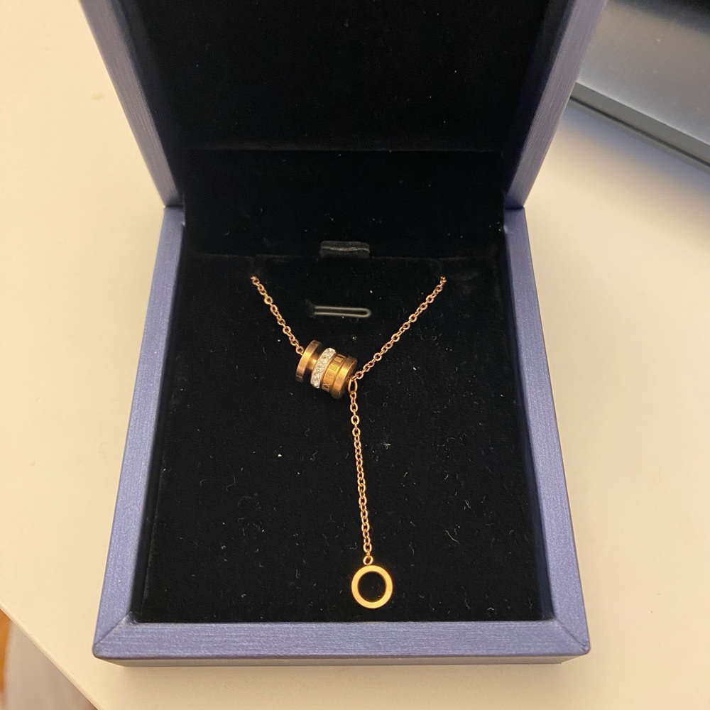 Rose gold necklace